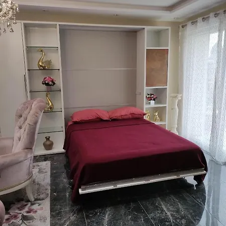 Angelina Apartment *